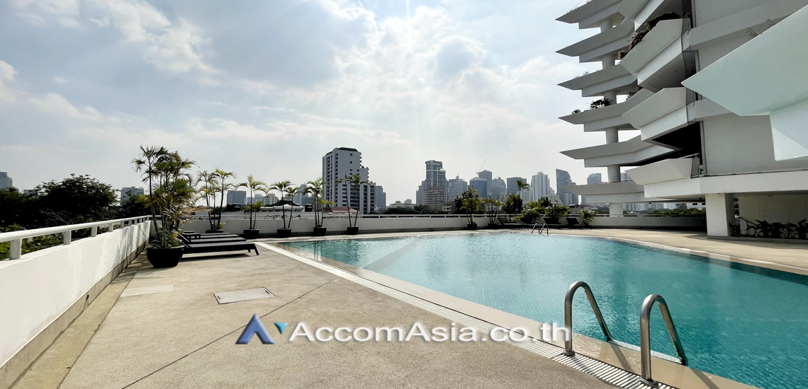  4 br Condominium for rent and sale in Sukhumvit ,Bangkok BTS Ekkamai at La Cascade AA34667