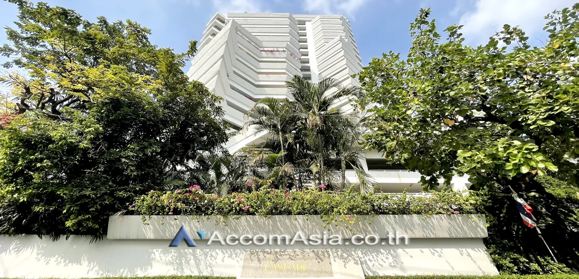  3 br Condominium For Rent in Sukhumvit ,Bangkok BTS Ekkamai at La Cascade 1516680