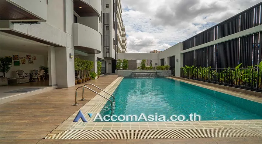  3 br Apartment For Rent in Sukhumvit ,Bangkok BTS Phrom Phong at Suite For Family 14727