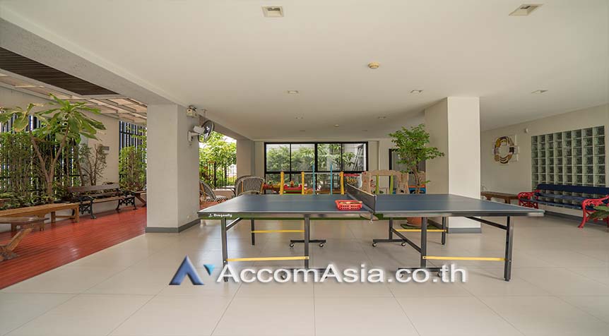  2 br Apartment For Rent in Sukhumvit ,Bangkok BTS Phrom Phong at Suite For Family AA17967
