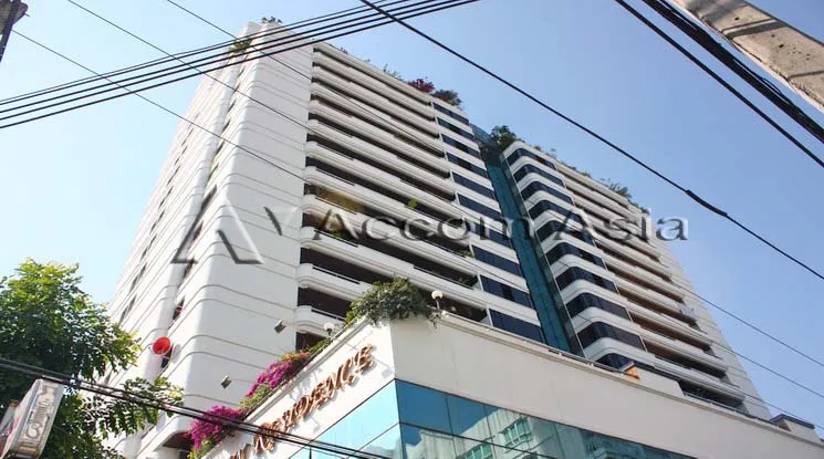  4 br Apartment for rent and sale in Sukhumvit ,Bangkok MRT Sukhumvit - BTS Nana at Private Environment Space AA45129