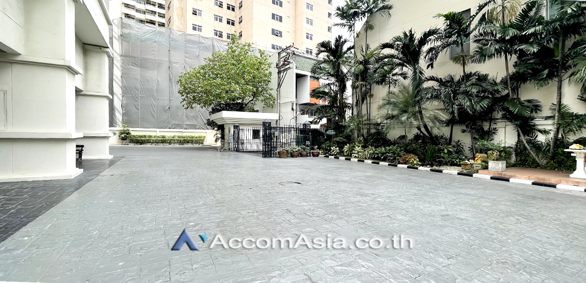  3 br Condominium For Rent in Sukhumvit ,Bangkok BTS Nana at Newton Tower AA22889