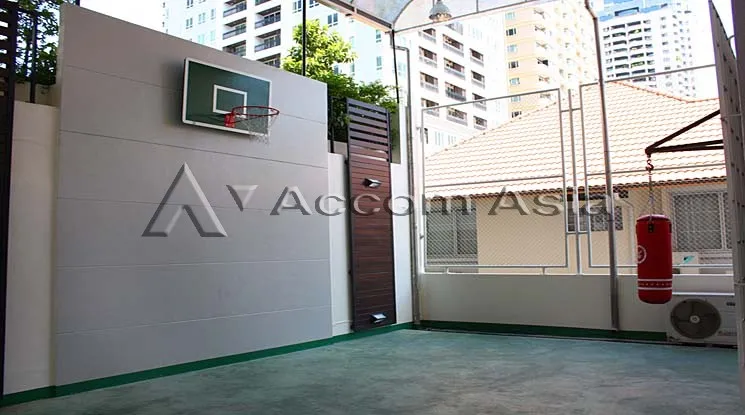  4 br Condominium For Rent in Sukhumvit ,Bangkok BTS Nana at Inter Tower 1515899