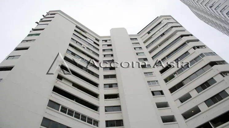  4 br Condominium for rent and sale in Sukhumvit ,Bangkok BTS Nana at Inter Tower AA25802