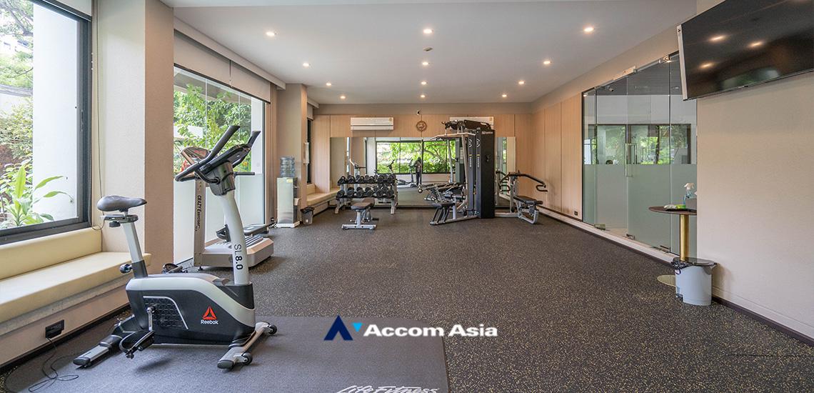  3 br Apartment For Rent in Sukhumvit ,Bangkok BTS Phrom Phong at The comfortable low rise residence AA22174