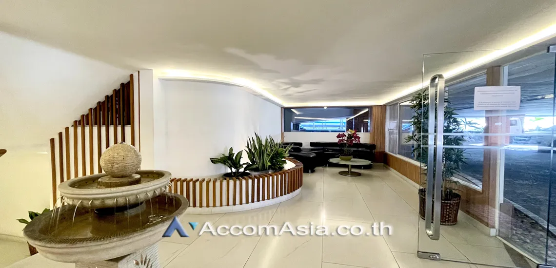  2 br Condominium For Rent in Sukhumvit ,Bangkok BTS Asok - MRT Sukhumvit at Ruamjai Heights AA39033