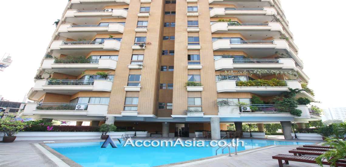  3 br Condominium For Sale in Sukhumvit ,Bangkok BTS Ekkamai at Castle Hill Mansion AA41472