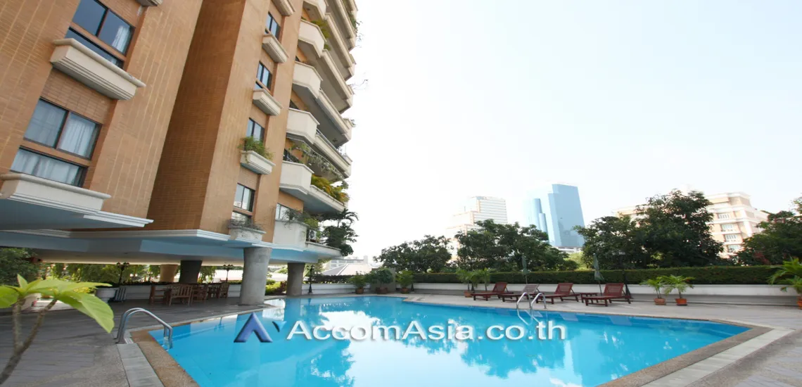  3 br Condominium For Sale in Sukhumvit ,Bangkok BTS Ekkamai at Castle Hill Mansion AA41472