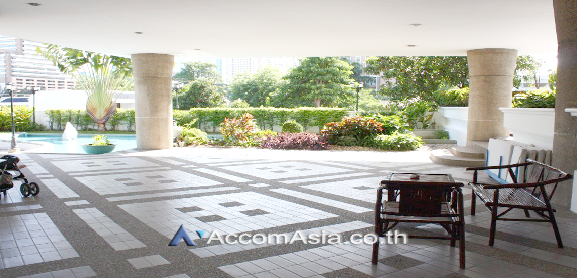 10 Castle Hill Mansion - Condominium - Sukhumvit - Bangkok / Accomasia