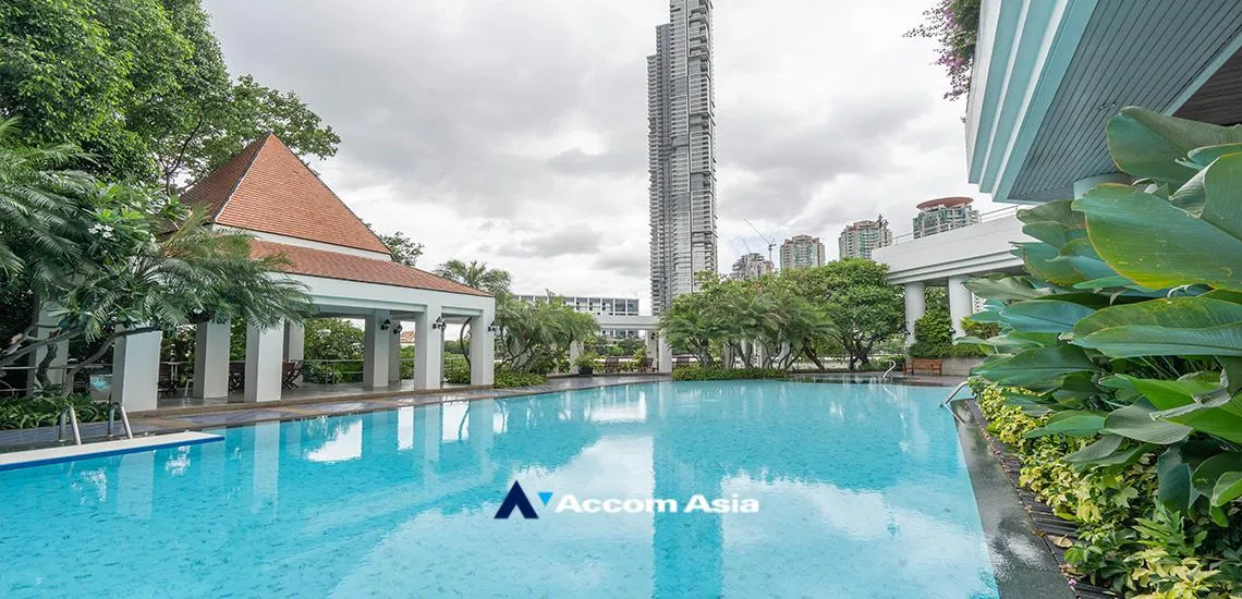  4 br Condominium For Rent in Charoen Nakhon ,Bangkok BTS Krung Thon Buri at Saichol Mansion 21072