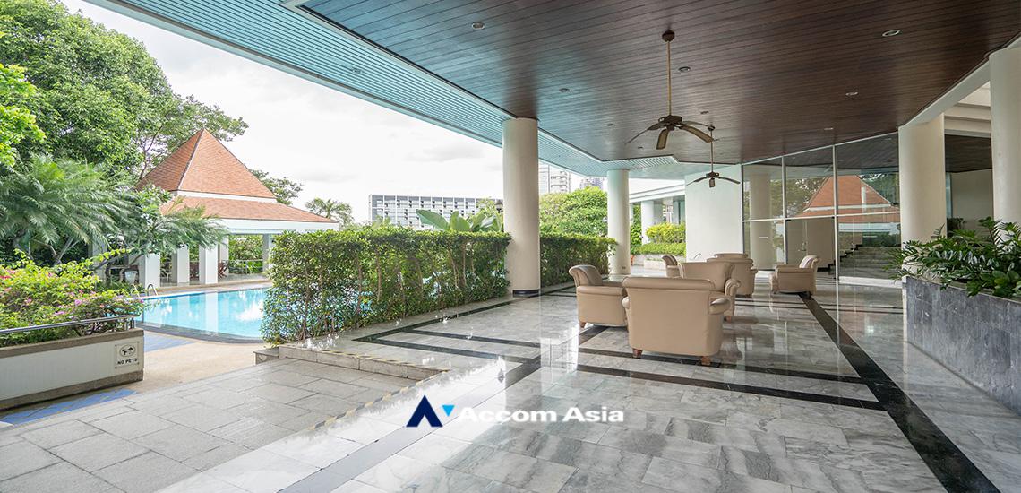  3 br Condominium For Rent in Charoen Nakhon ,Bangkok BTS Krung Thon Buri at Saichol Mansion AA22535