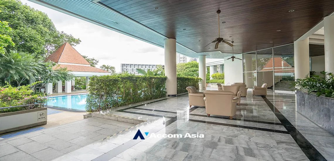  4 br Condominium For Rent in Charoen Nakhon ,Bangkok BTS Krung Thon Buri at Saichol Mansion 21072