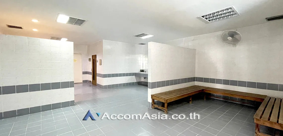  3 br Condominium for rent and sale in Sukhumvit ,Bangkok BTS Phrom Phong at Baan Prompong AA18349