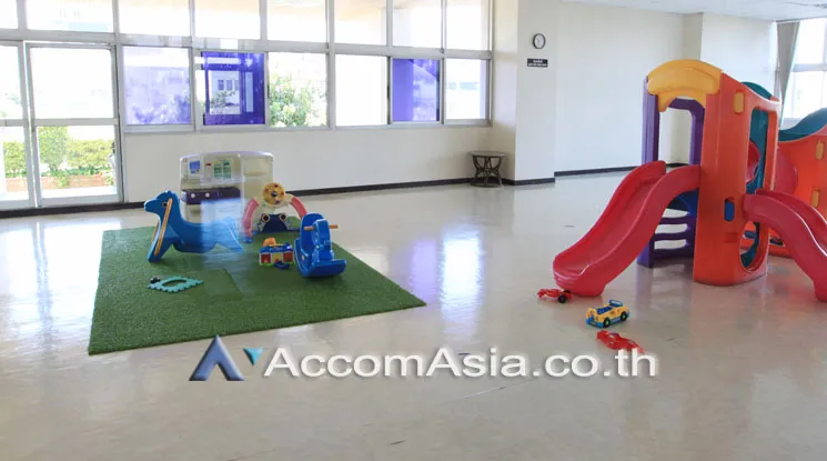  3 br Condominium For Rent in Sukhumvit ,Bangkok BTS Ekkamai at Tai Ping Tower AA25003