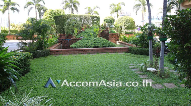  3 br Condominium For Rent in Sukhumvit ,Bangkok BTS Ekkamai at Tai Ping Tower AA25003
