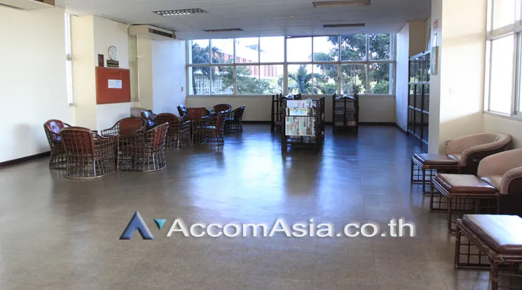  4 br Condominium for rent and sale in Sukhumvit ,Bangkok BTS Ekkamai at Tai Ping Tower AA32703