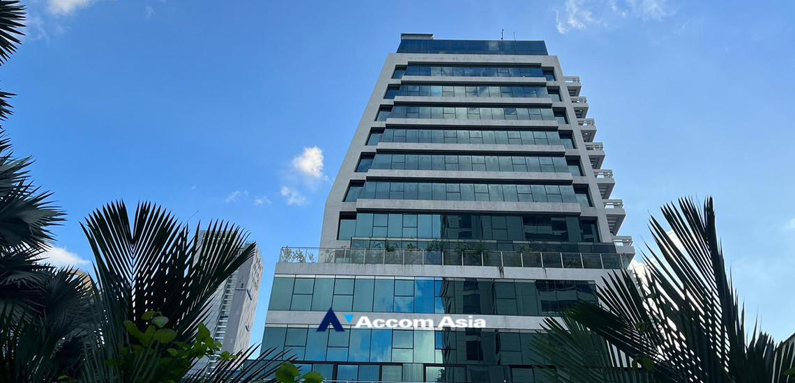  2 br Condominium For Rent in Ploenchit ,Bangkok BTS Chitlom at New House 21385