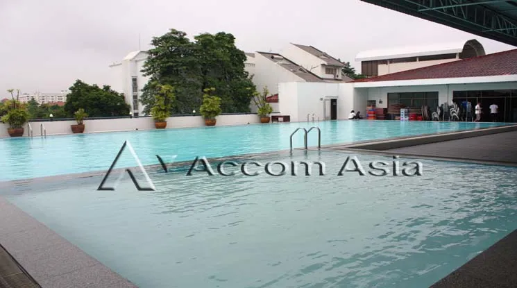  3 br House For Rent in Ratchadaphisek ,Bangkok MRT Thailand Cultural Center at Well maintain Compound 1819620