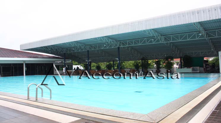  1  4 br House for rent and sale in Ratchadaphisek ,Bangkok MRT Thailand Cultural Center at Well maintain Compound AA46012