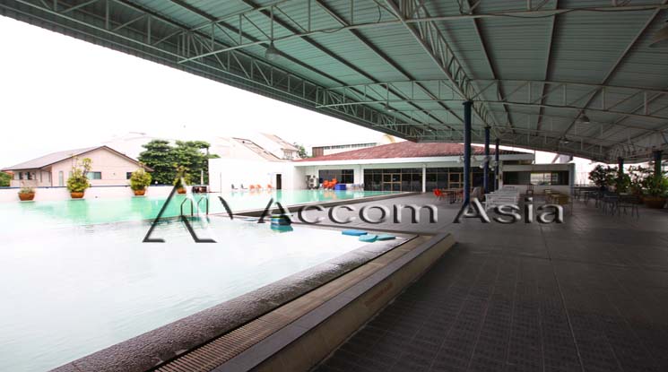  4 br House for rent and sale in Ratchadaphisek ,Bangkok MRT Thailand Cultural Center at Well maintain Compound AA31116