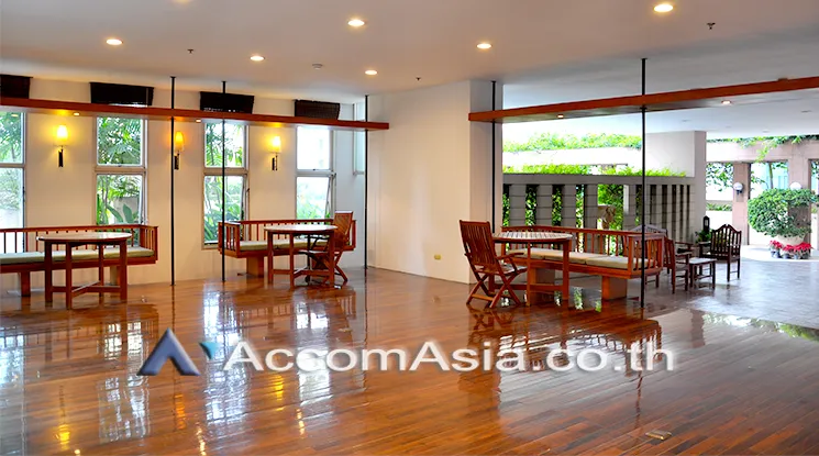 2 br Condominium For Rent in Ploenchit ,Bangkok BTS Chitlom at Grand Langsuan AA40743