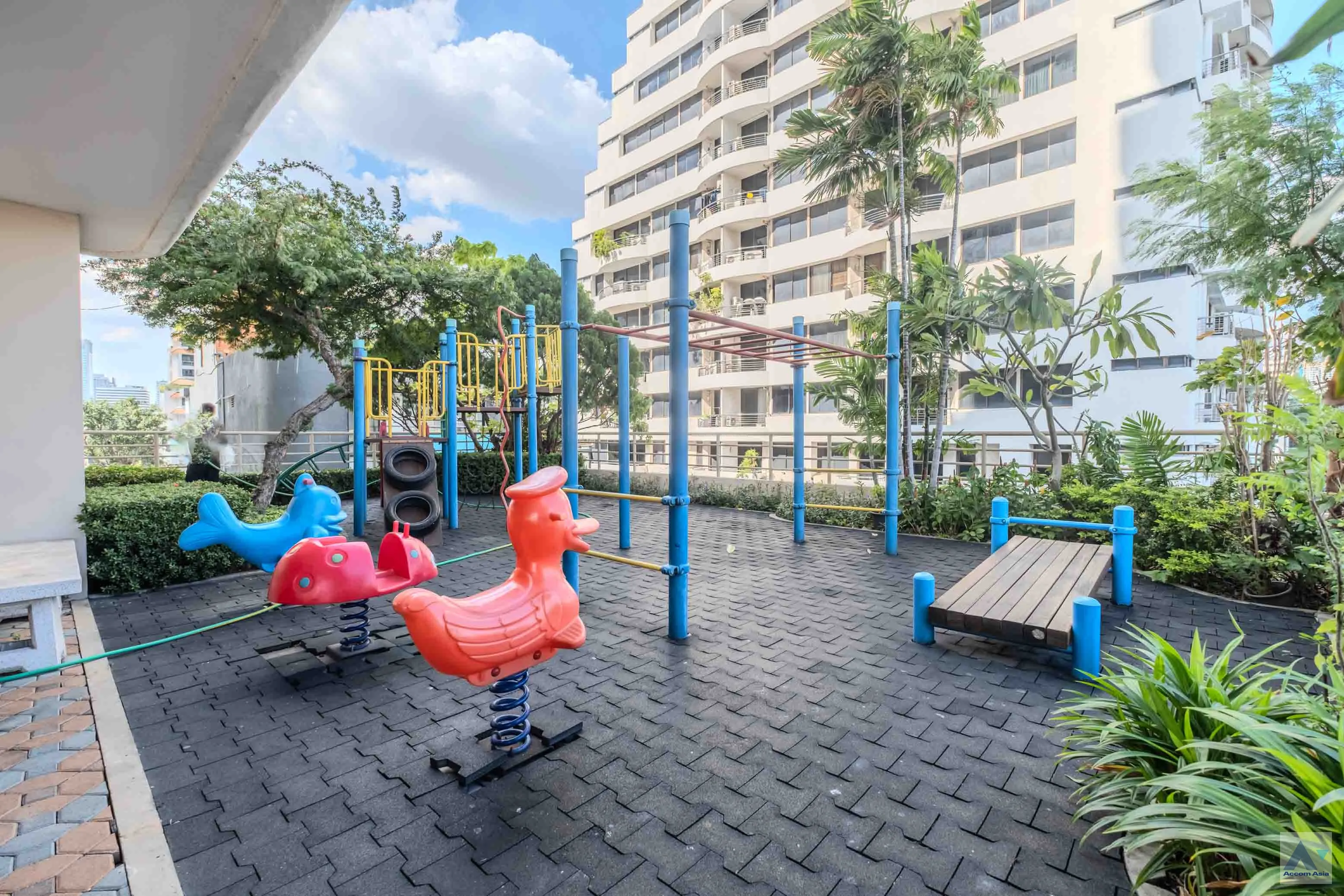  3 br Condominium For Rent in Sukhumvit ,Bangkok BTS Phrom Phong at Regent On The Park 3 AA24893