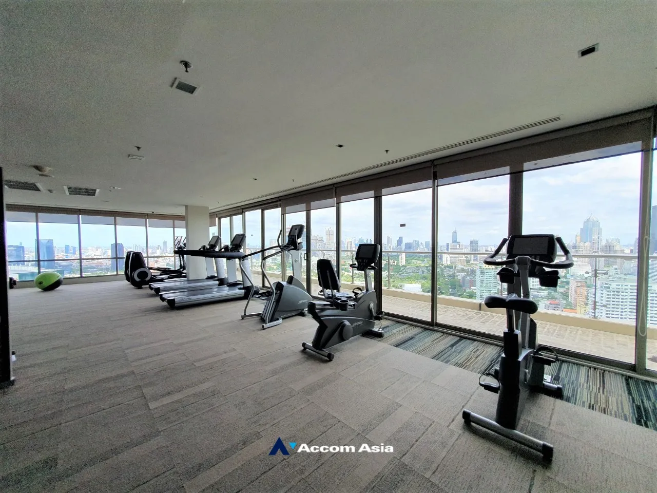  3 br Condominium For Rent in Sukhumvit ,Bangkok BTS Asok - MRT Sukhumvit at The Lakes AA32878