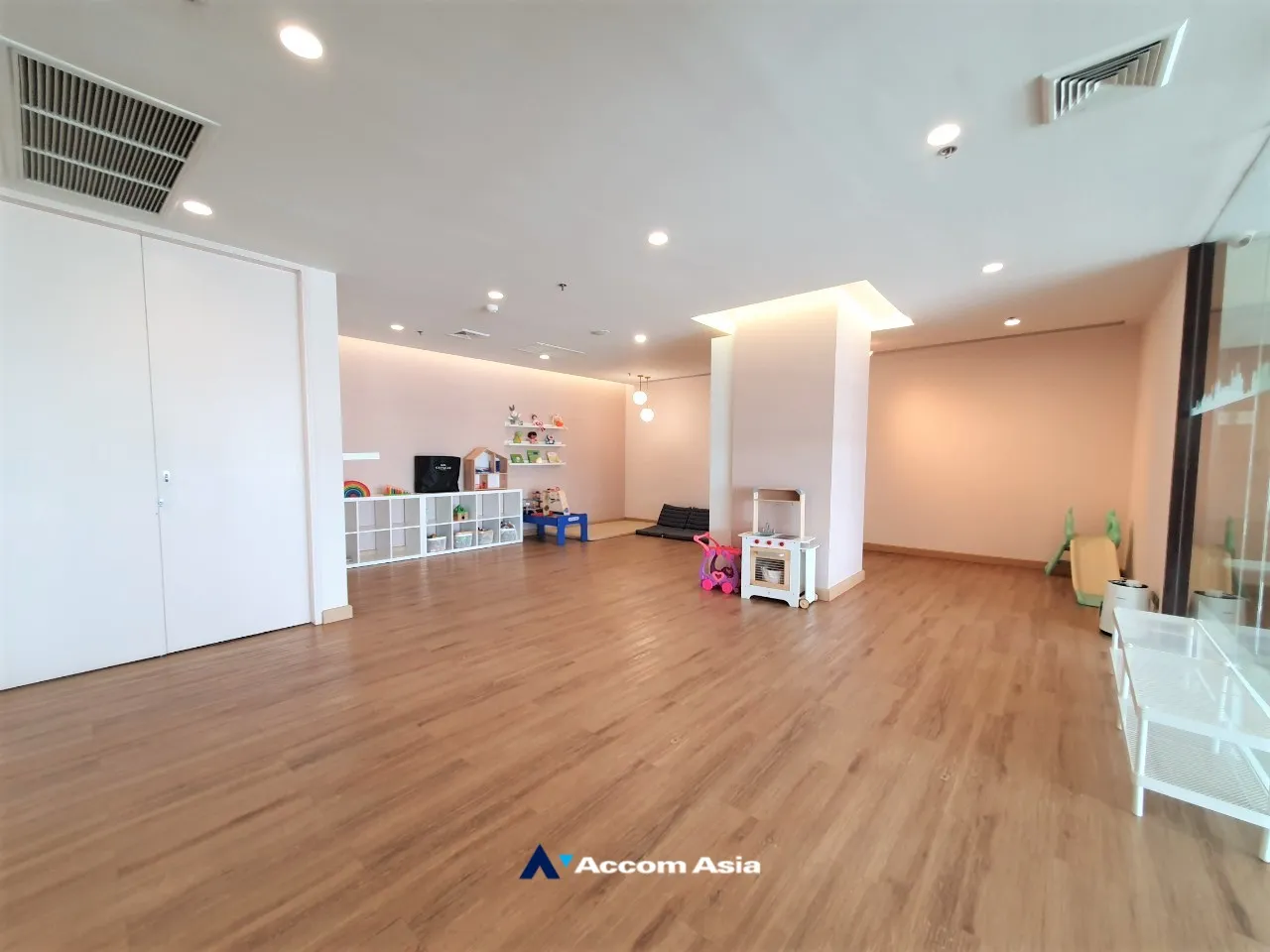 2 br Condominium for rent and sale in Sukhumvit ,Bangkok BTS Asok - MRT Sukhumvit at The Lakes AA35599