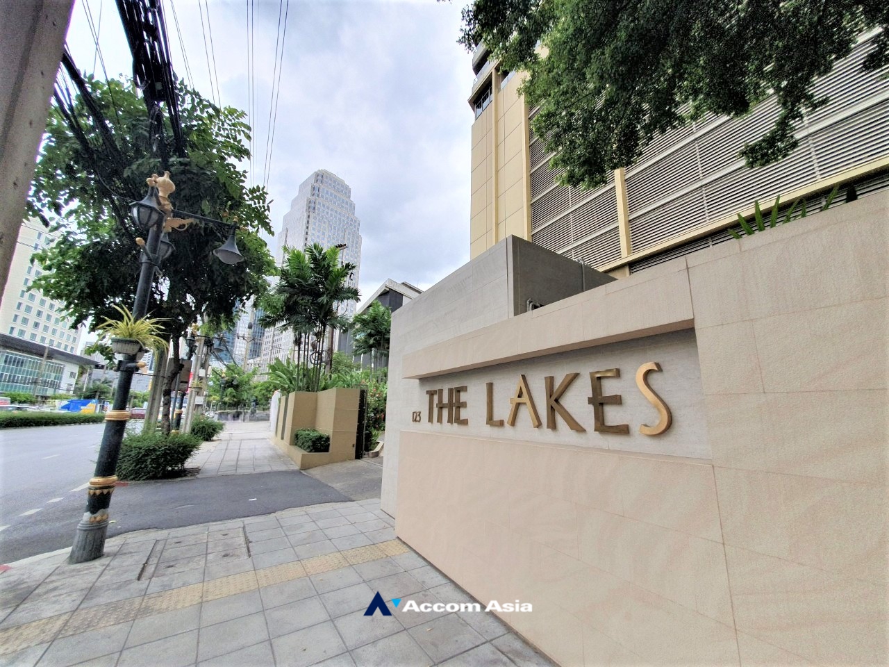  2 br Condominium for rent and sale in Sukhumvit ,Bangkok BTS Asok - MRT Sukhumvit at The Lakes AA14926