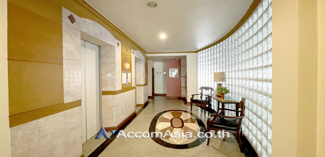  1 br Condominium For Sale in Sukhumvit ,Bangkok BTS Phrom Phong at Aree Place Sukhumvit 26 AA16832