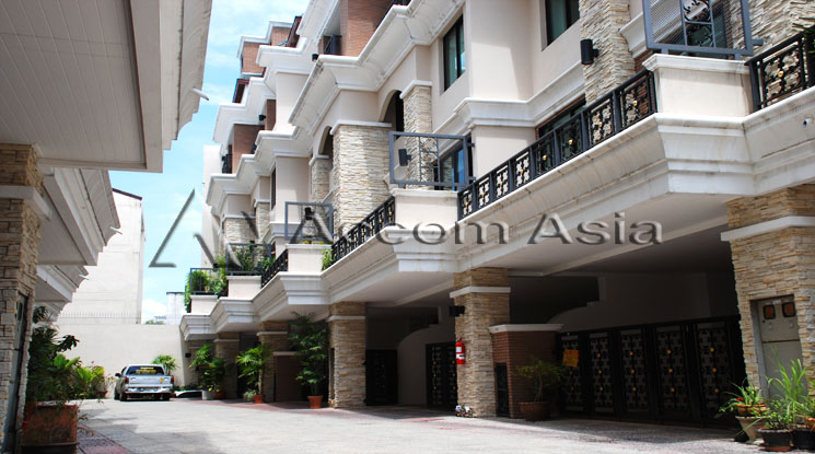  2 Evanston - Townhouse - Sukhumvit - Bangkok / Accomasia