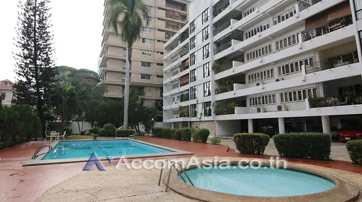  3 br Apartment For Rent in Sukhumvit ,Bangkok BTS Nana - MRT Sukhumvit at The classic traditional AA28457