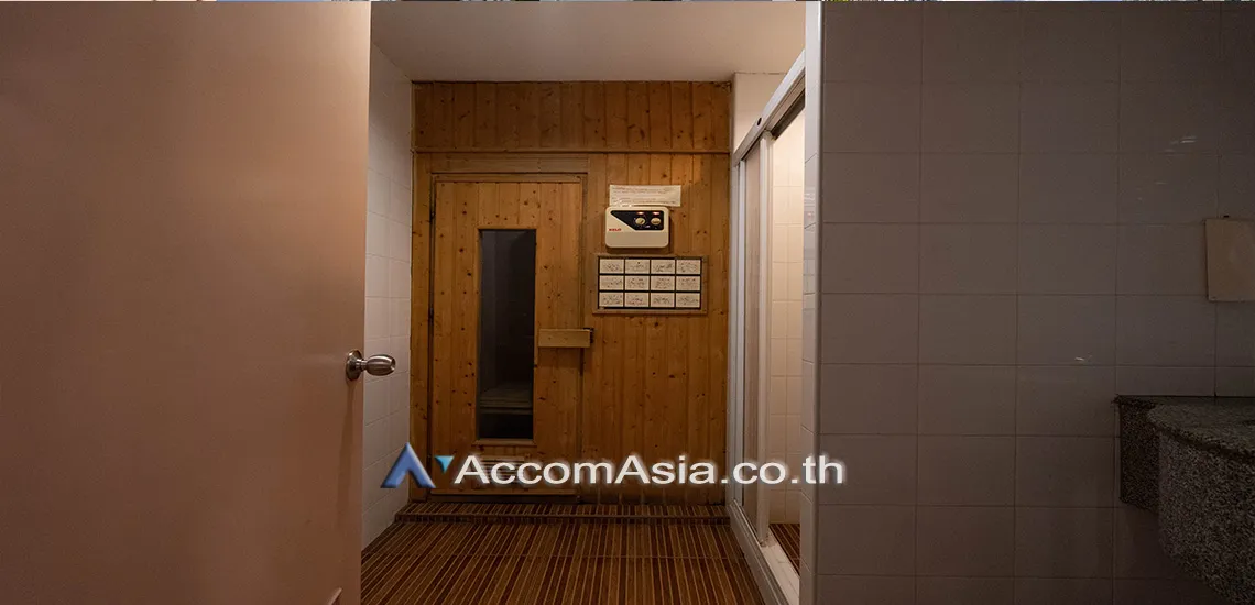  2 br Condominium For Rent in Silom ,Bangkok BTS Chong Nonsi at Pearl Garden AA42760