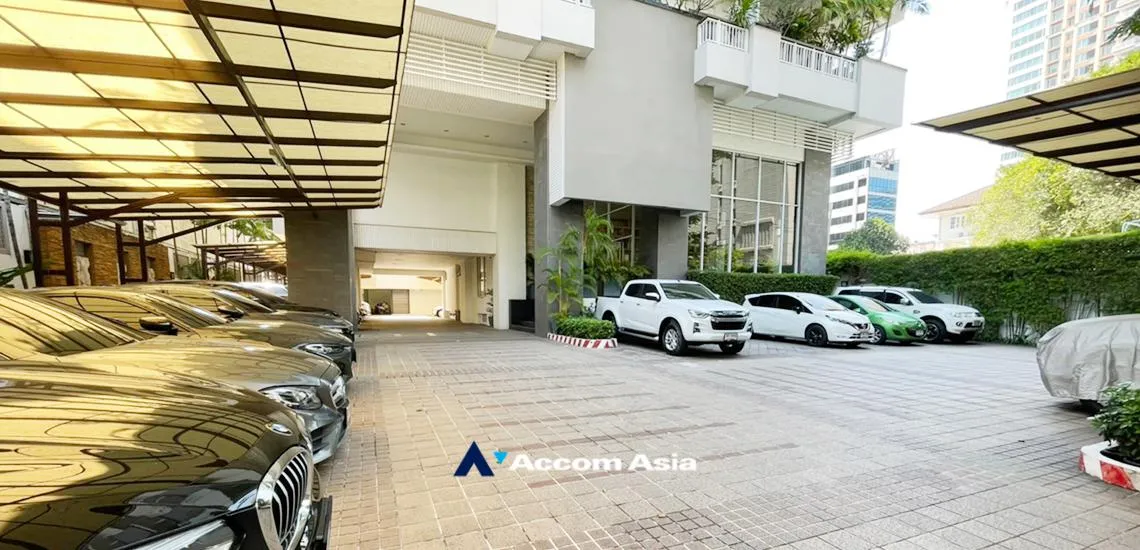  3 br Condominium For Rent in Sathorn ,Bangkok BTS Chong Nonsi - BRT Sathorn at Narathorn Place 1517533