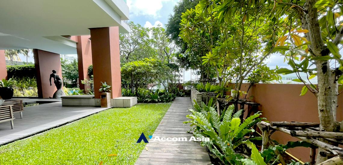  3 br Condominium for rent and sale in Sukhumvit ,Bangkok BTS Ekkamai at Fullerton Sukhumvit AA12118