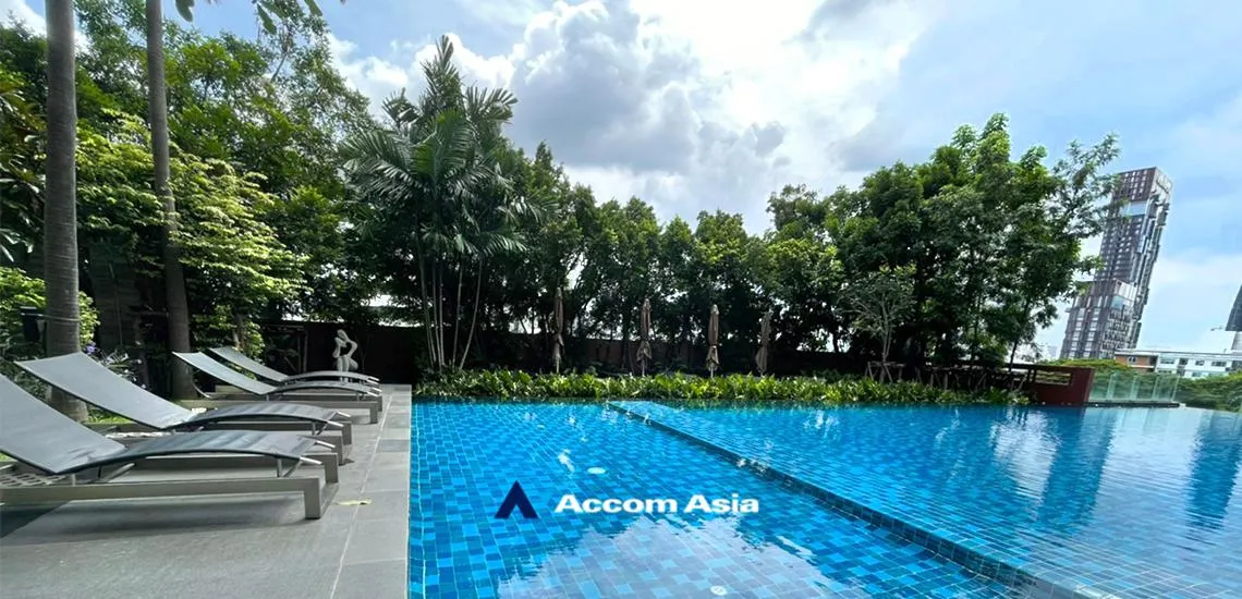  3 br Condominium for rent and sale in Sukhumvit ,Bangkok BTS Ekkamai at Fullerton Sukhumvit AA28166