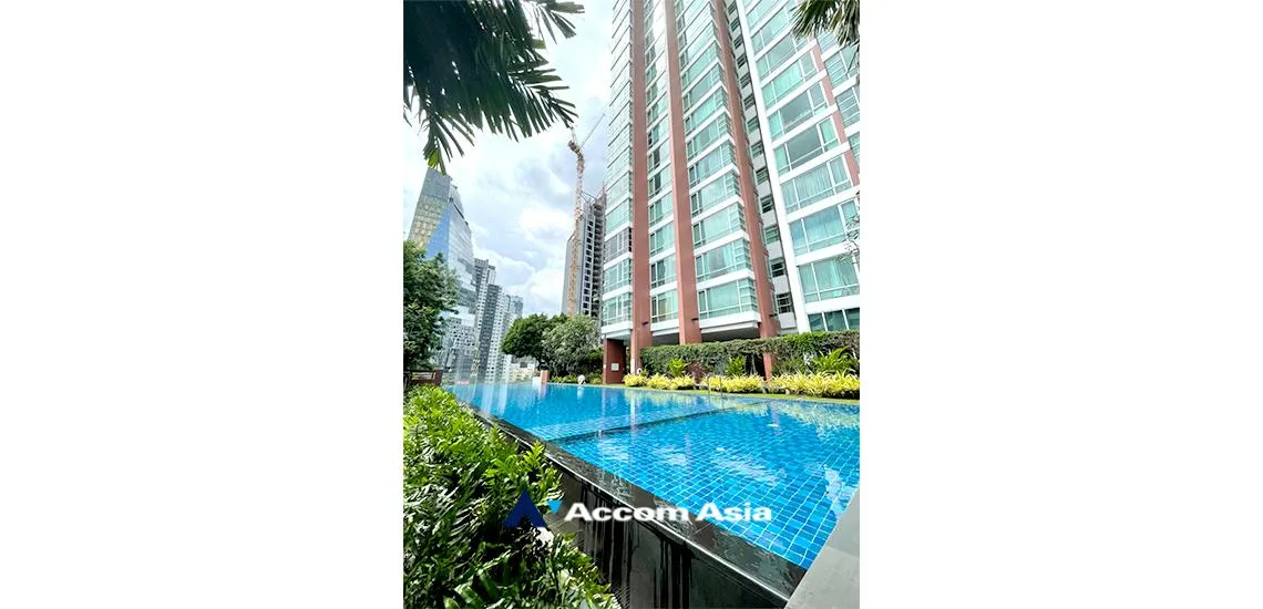  3 br Condominium for rent and sale in Sukhumvit ,Bangkok BTS Ekkamai at Fullerton Sukhumvit AA28166