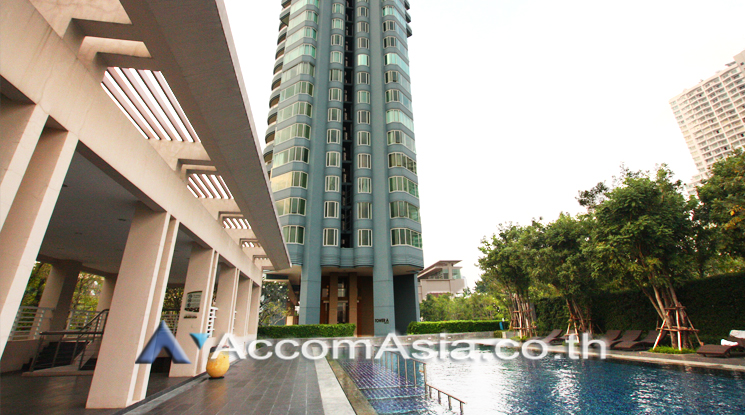  3 br Condominium For Rent in Charoen Nakhon ,Bangkok BTS Krung Thon Buri at WaterMark Chaophraya River AA34049