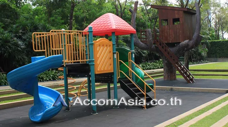  2 br Condominium For Rent in Charoen Nakhon ,Bangkok BTS Krung Thon Buri at WaterMark Chaophraya River AA41090