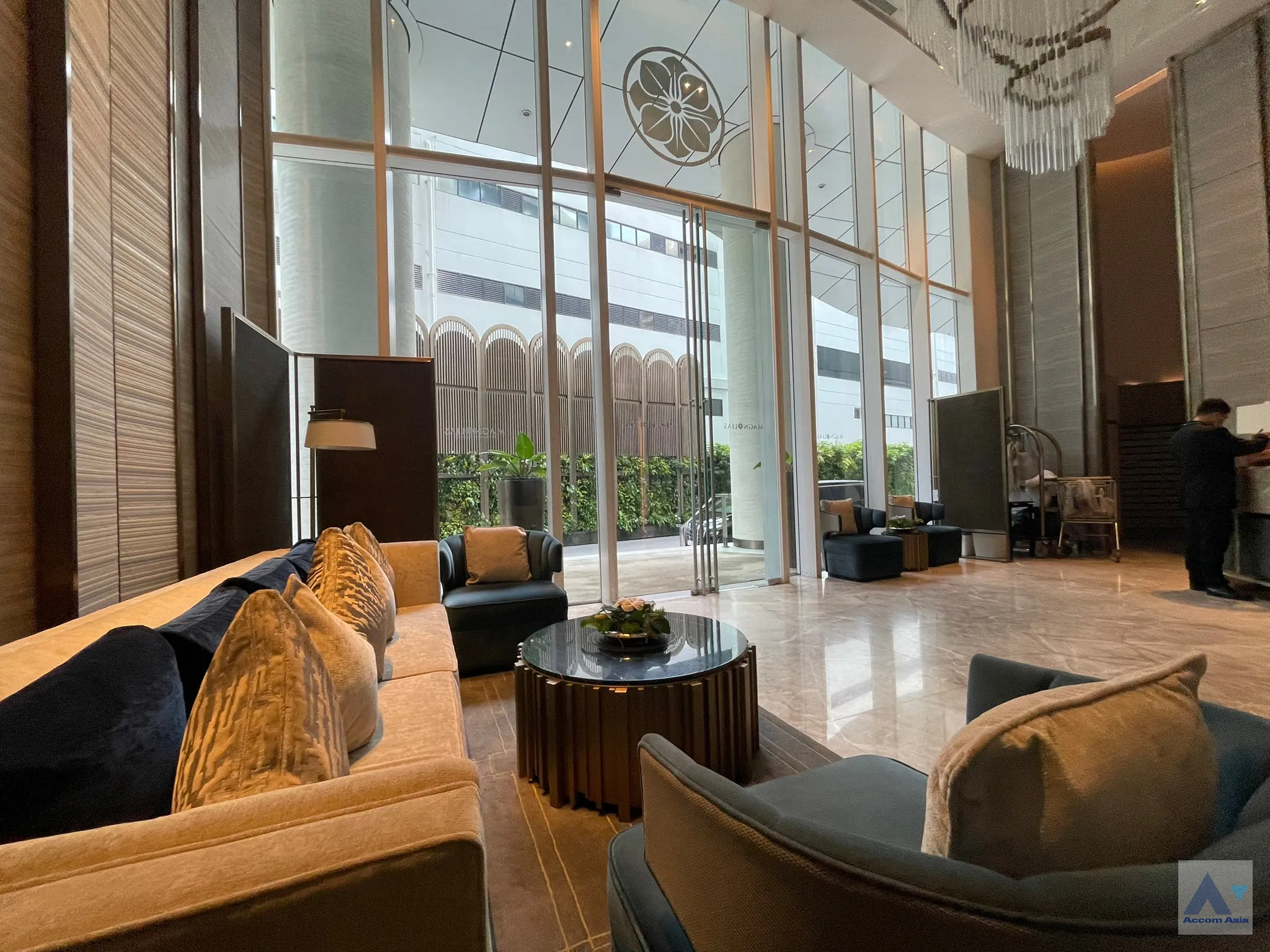  1 br Condominium For Rent in Ploenchit ,Bangkok BTS Ratchadamri at Magnolias Ratchadamri Boulevard AA19319