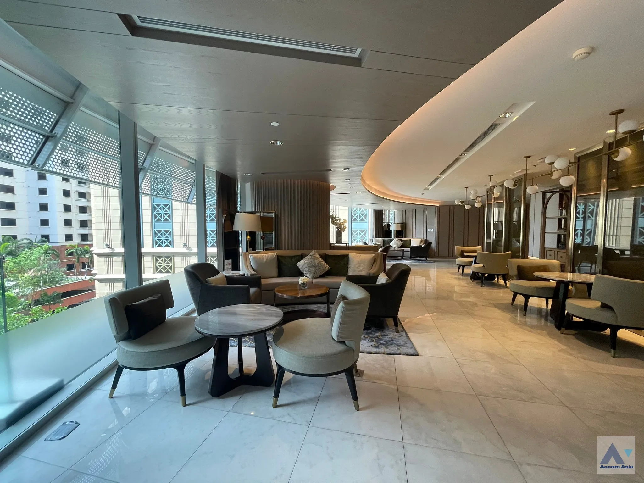  2 br Condominium For Rent in Ploenchit ,Bangkok BTS Ratchadamri at Magnolias Ratchadamri Boulevard AA29948