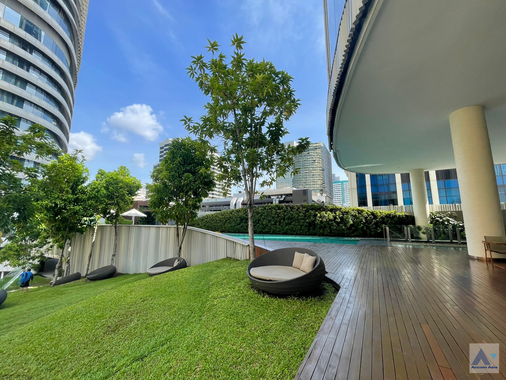  1 br Condominium For Rent in Ploenchit ,Bangkok BTS Ratchadamri at Magnolias Ratchadamri Boulevard AA24898