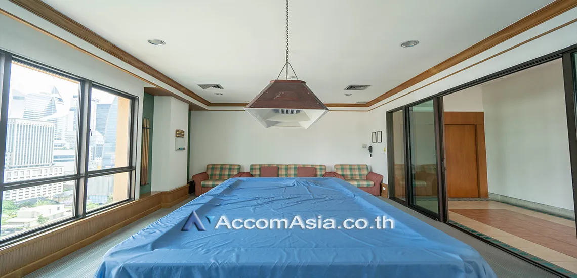  2 br Condominium For Rent in Ploenchit ,Bangkok BTS Chitlom at Baan Na Varang 27226