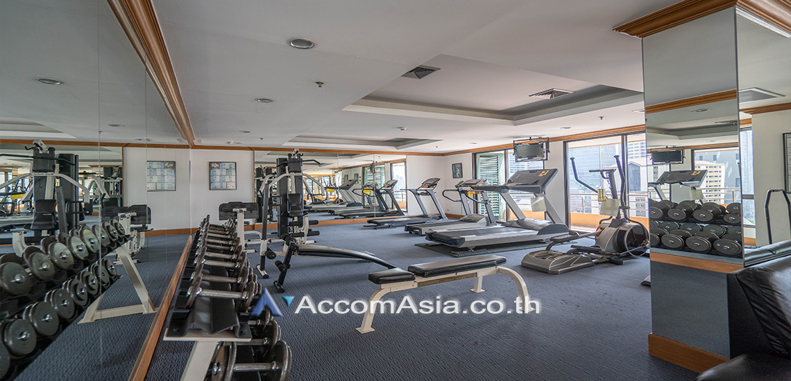  4 br Condominium For Rent in Ploenchit ,Bangkok BTS Chitlom at Baan Na Varang 20907