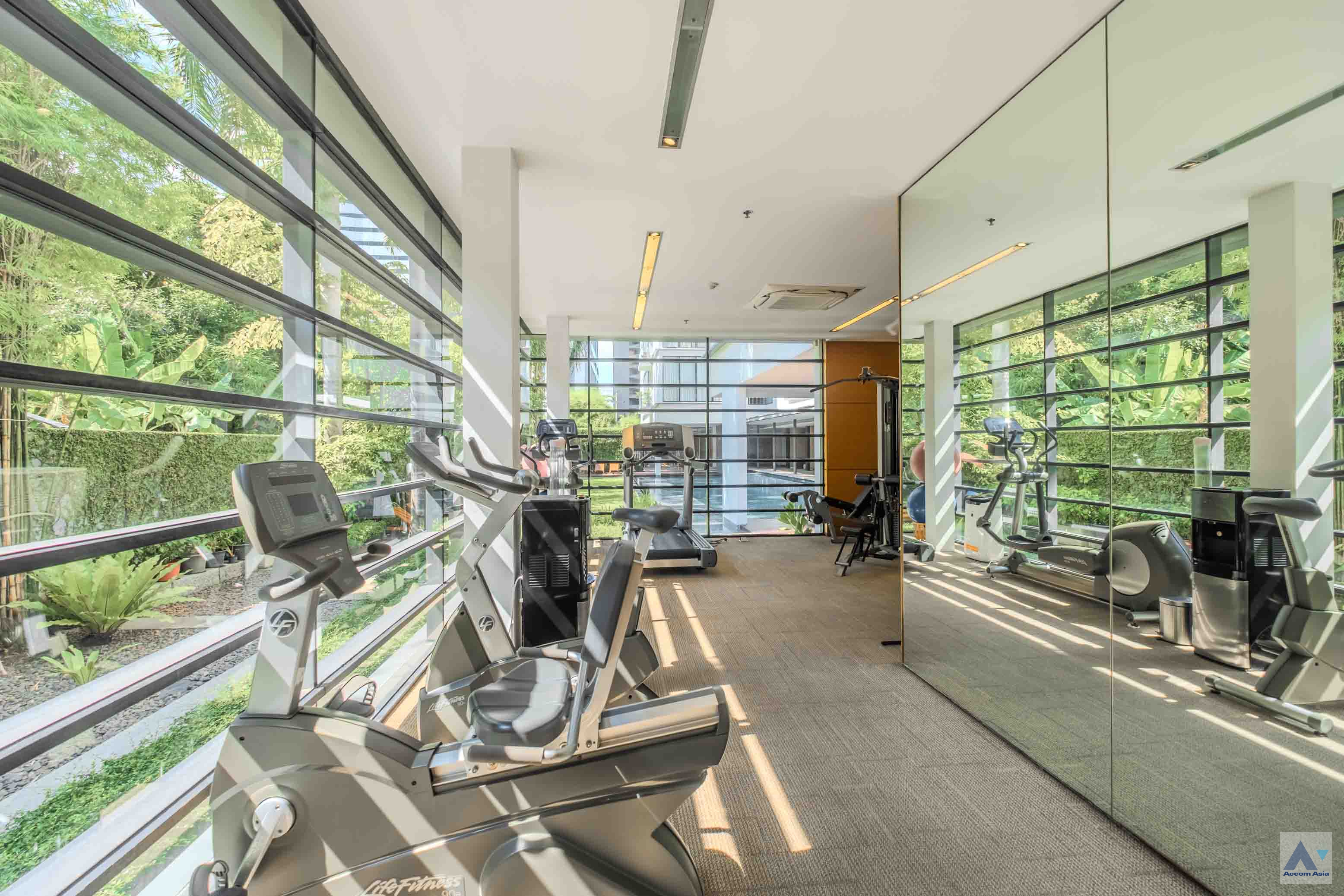  2 br Condominium For Sale in Sukhumvit ,Bangkok MRT Sukhumvit - BTS Asok at Domus 16 AA45635