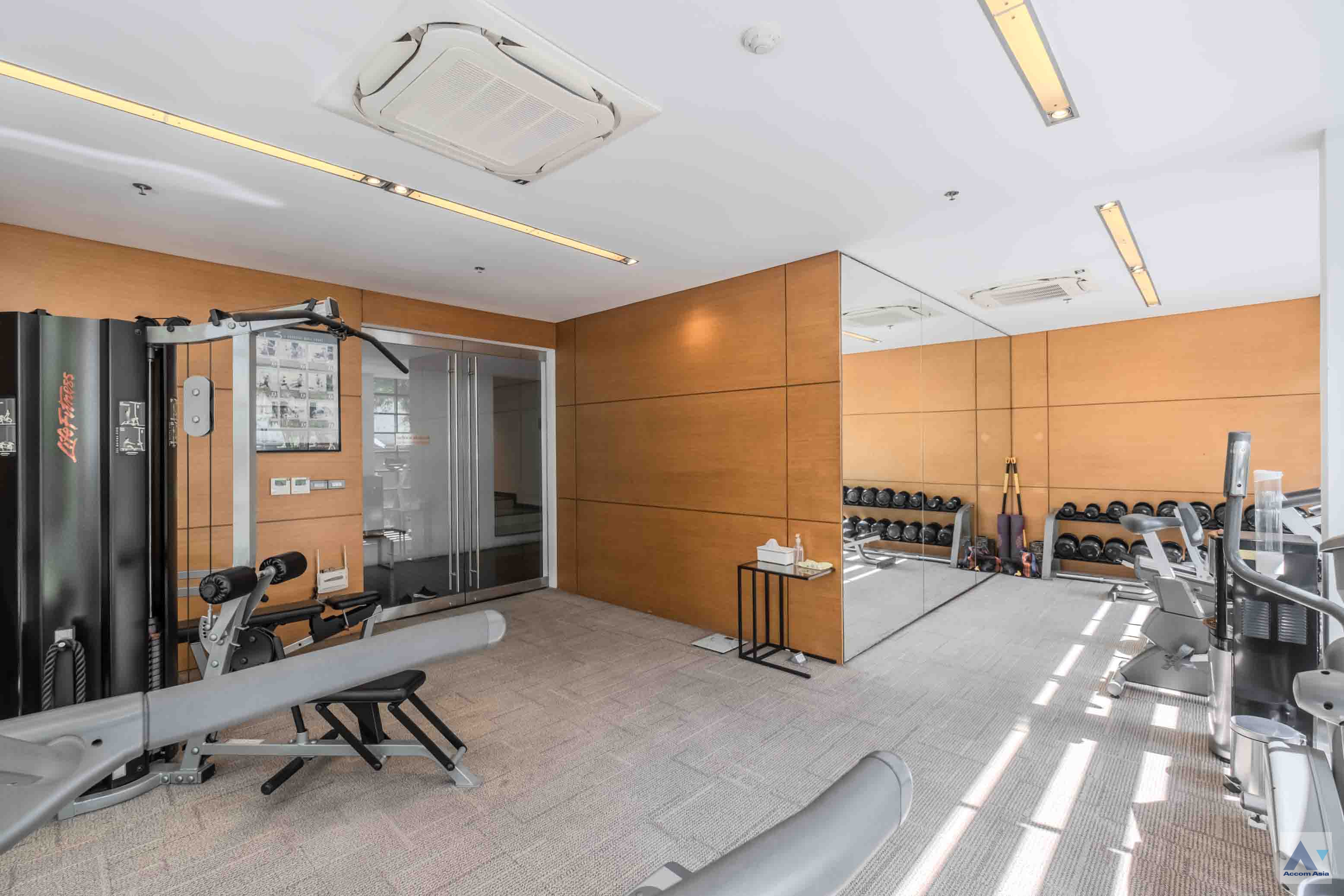 4 Domus 16 - Condominium - Sukhumvit - Bangkok / Accomasia