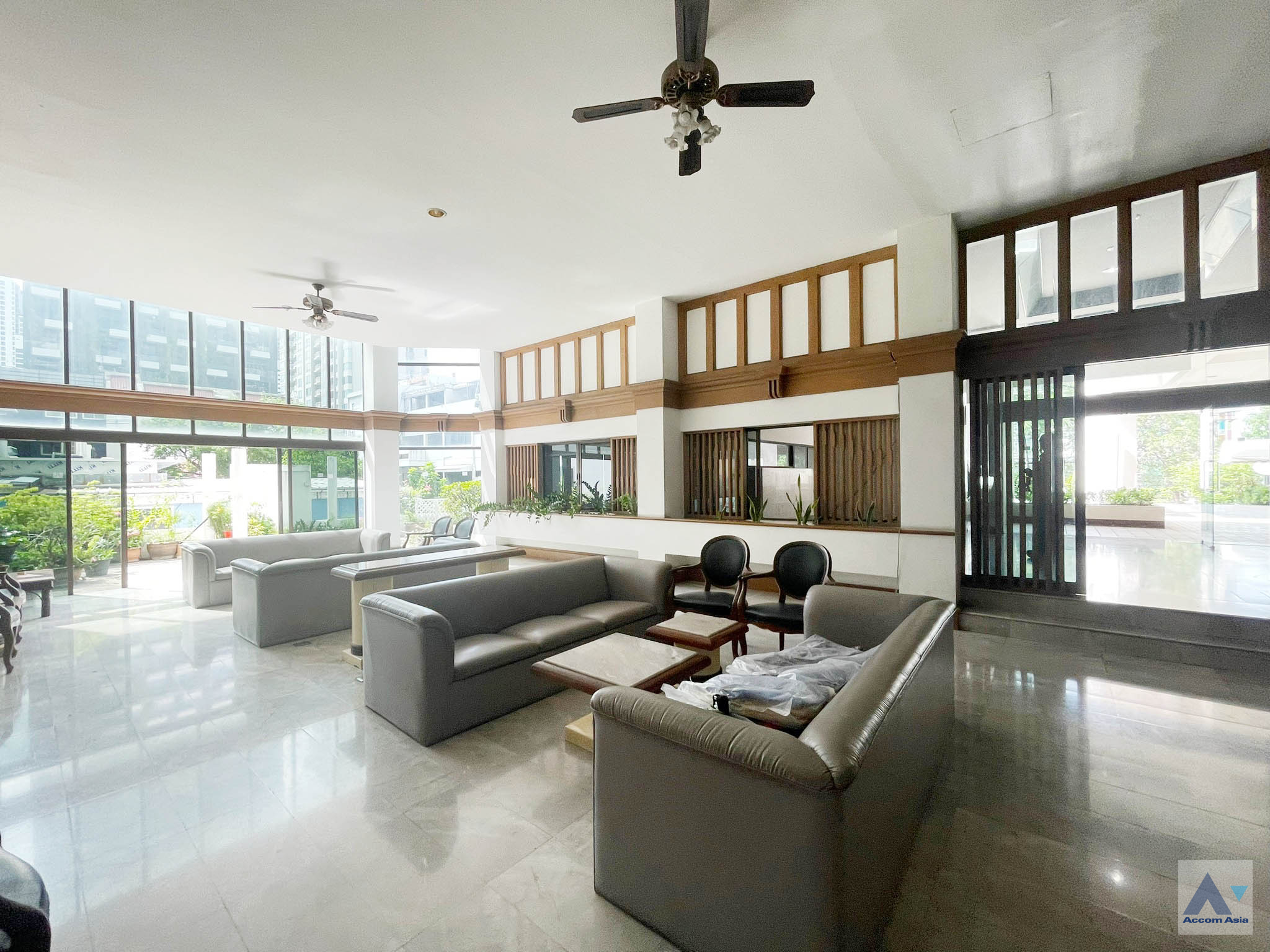  2 br Condominium For Rent in Sukhumvit ,Bangkok BTS Asok - MRT Sukhumvit at Sukhumvit House AA45731