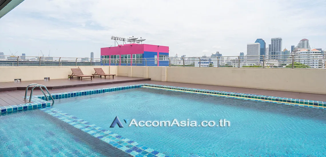  3 br Condominium for rent and sale in Sukhumvit ,Bangkok  at Monterey Place 1515862
