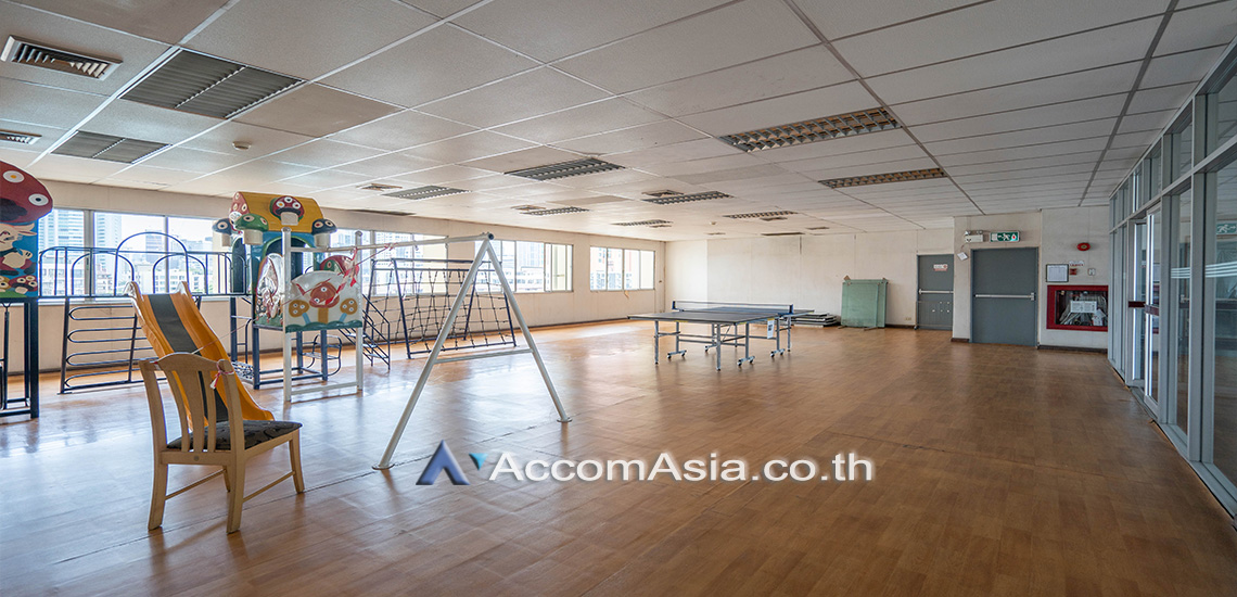  3 br Condominium for rent and sale in Sukhumvit ,Bangkok MRT Queen Sirikit National Convention Center at Monterey Place AA28408