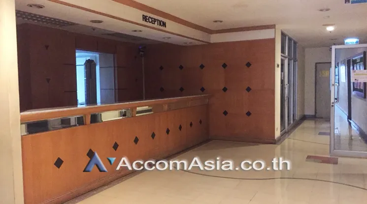  3 br Condominium For Rent in Silom ,Bangkok BTS Surasak at Sathorn House AA29965